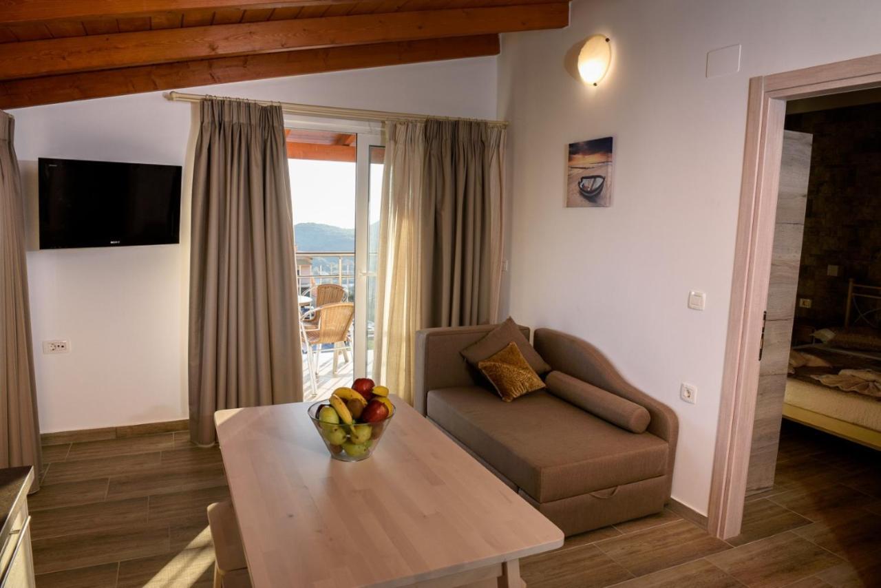 Eleni Studios Parga Exterior photo
